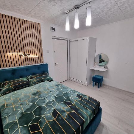 Apartamento 15. Little Studio Bucarest Exterior foto