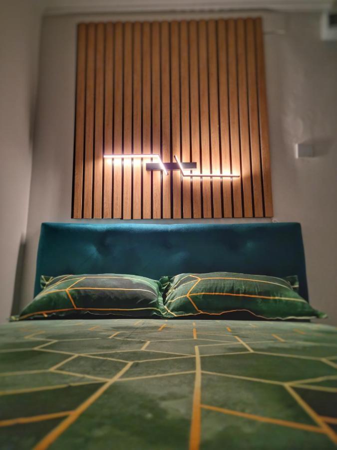 Apartamento 15. Little Studio Bucarest Exterior foto